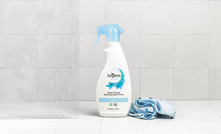 AspenClean Glass Cleaner and microfiber cloth