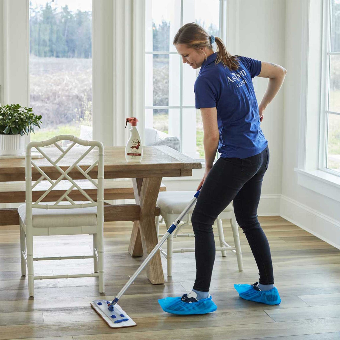Using AspenClean Natural Floor Cleaner for a Cleaner Space